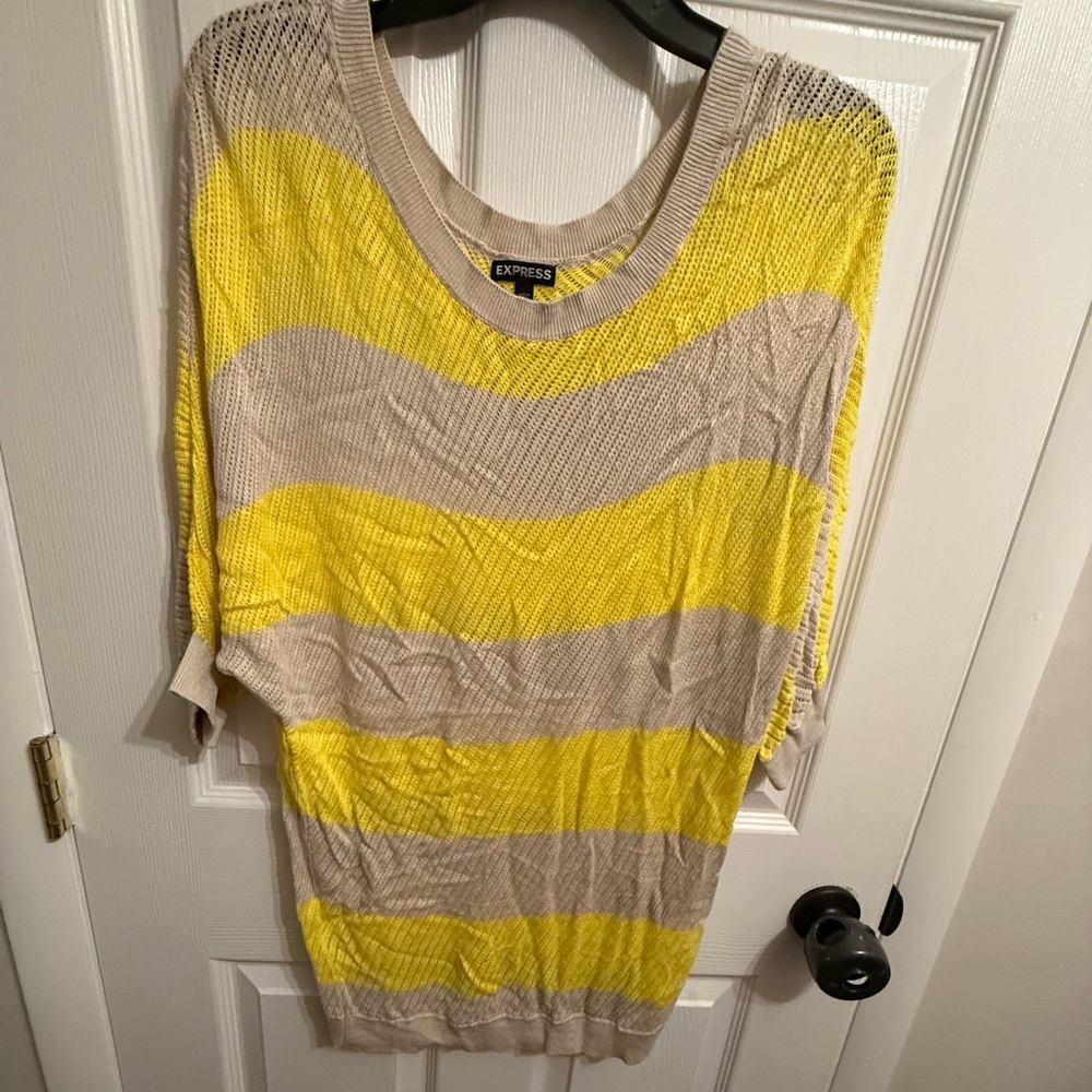 light weight layover sweater
